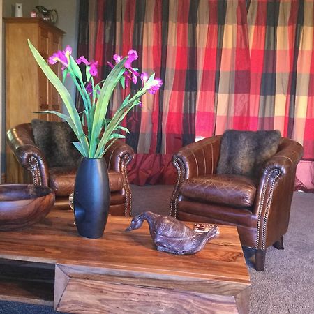 The Flying Trout Boutique Lodge Taupo Ngoại thất bức ảnh