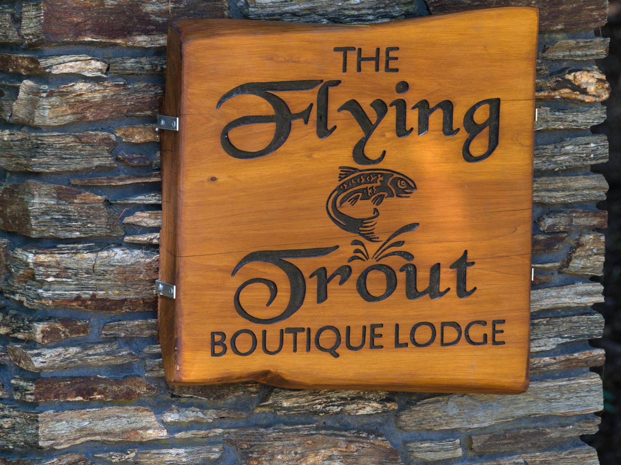 The Flying Trout Boutique Lodge Taupo Ngoại thất bức ảnh