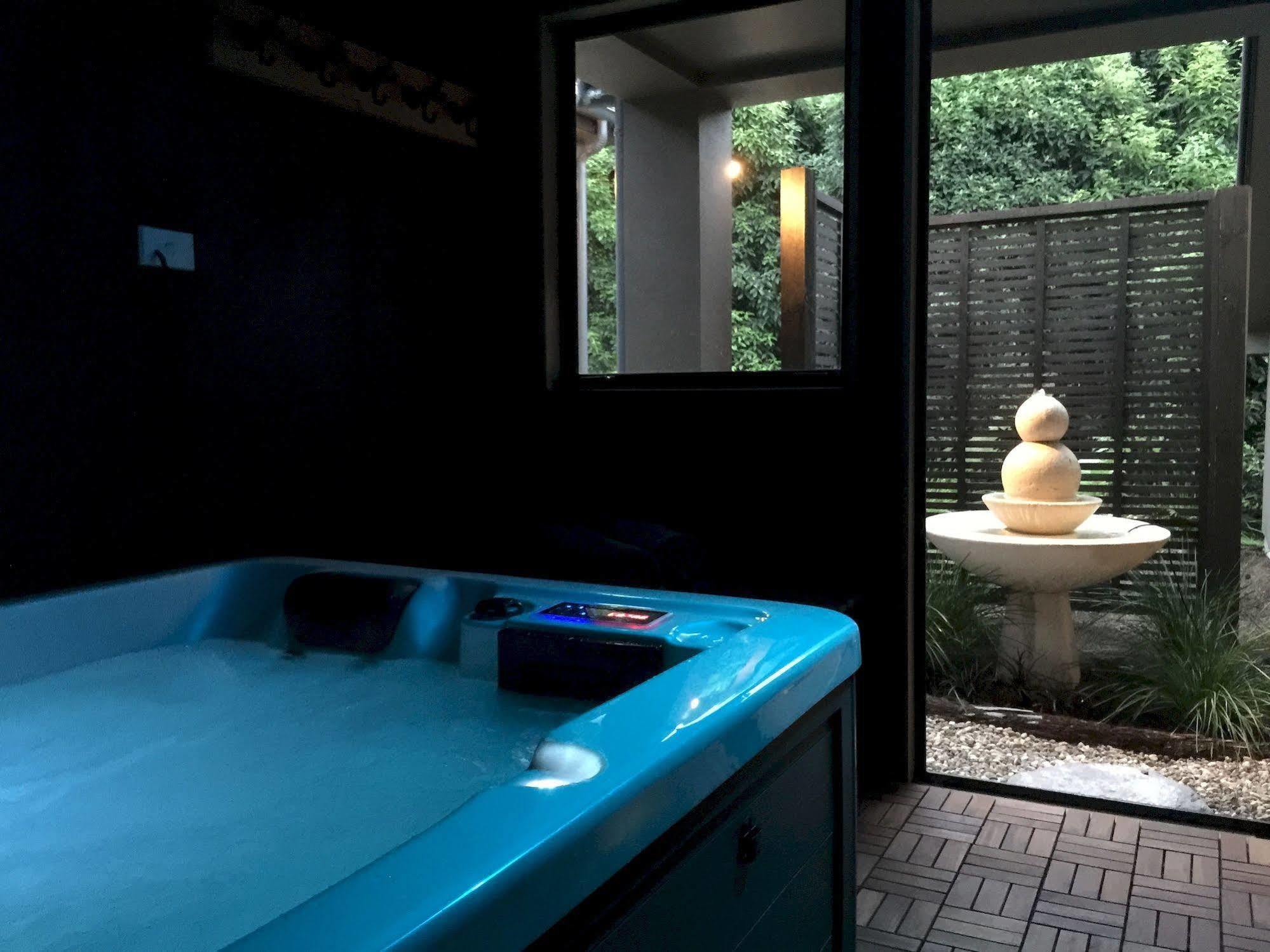 The Flying Trout Boutique Lodge Taupo Ngoại thất bức ảnh