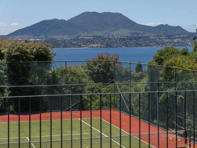 The Flying Trout Boutique Lodge Taupo Ngoại thất bức ảnh